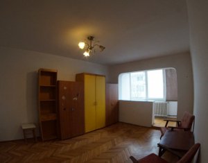 Apartment 3 rooms for sale in Cluj-napoca, zone Manastur