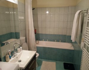 Apartament 2 camere (posibilitate de 3), 67mp, Centru