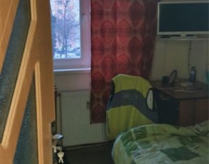 Appartement 3 chambres à vendre dans Cluj-napoca, zone Manastur