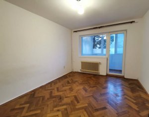 MANASTUR - Apartament cu 2 camere, decomandate, zona Calea Floresti