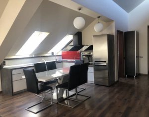 Appartement 4 chambres à vendre dans Cluj-napoca, zone Buna Ziua