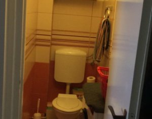 Appartement 4 chambres à vendre dans Cluj-napoca, zone Manastur