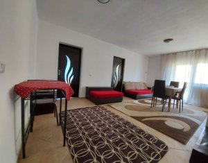 Apartament 3 camere, 55 mp, 3 balcoane, etaj 2 din 4, parcare, Buna Ziua