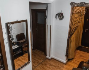 Apartament 2 camere, decomandat, 65 mp, zona Garii