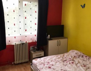 Apartament 3 camere, semidecomandat, 45 mp, zona McDonald's Manastur