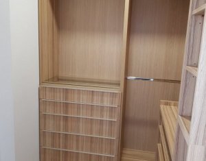 Apartament de lux, panorama deosebita, terasa, 2 garaje, zona Platinia