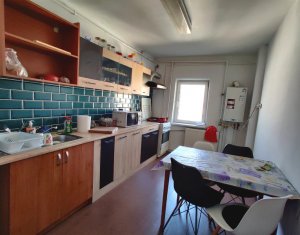 Apartament decomandat cu 4 camere, zona Calea Floresti, Manastur