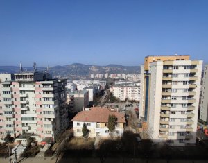 Apartament decomandat cu 4 camere, zona Calea Floresti, Manastur