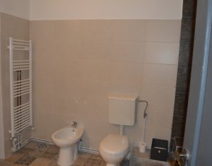 Apartament 2 camere, semidecomandat, 76 mp, LUX, Casa de Cultura a Studentilor!