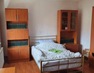 Apartment 2 rooms for sale in Floresti