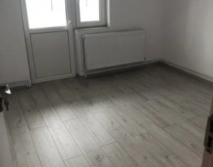 Apartament 3 camere, decomandat, etaj 2, strada Mogosoaia