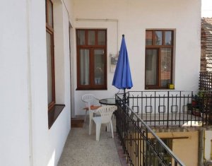 Apartament 4 camere in centru, 137 mp, Piata Mihai Viteazu