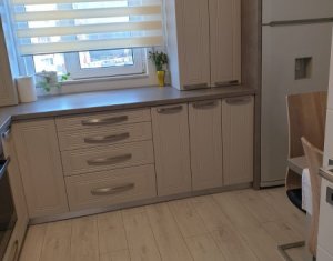 Apartament 2 camere, 57 mp, decomandat, zona Piata Marasti