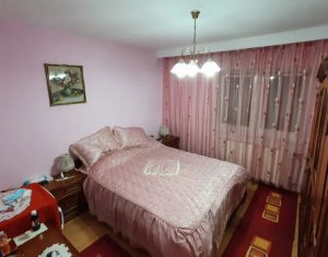 Appartement 4 chambres à vendre dans Cluj-napoca, zone Zorilor