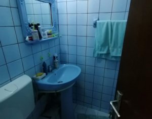 Apartament 3 camere, decomandat, boxa, garaj, etaj intermediar, Gradini Manastur