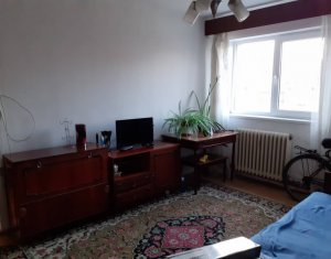 Apartament cu 4 camere, 57 mp, semidecomandat, Aleea Garbau Manastur