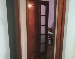 Apartament cu 2 camere + balcon inchis, 51 mp, etaj intermediar, zona Casa Radio