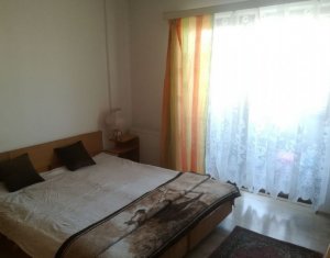 Apartament cu 3 camere, cartier Intre Lacuri, 67 mp