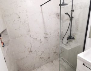 Appartement 3 chambres à vendre dans Cluj-napoca, zone Marasti