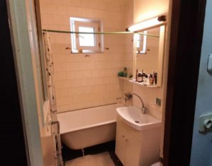 Appartement 3 chambres à vendre dans Cluj-napoca, zone Manastur