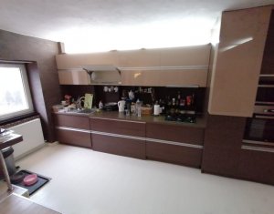 Vanzare apartament 3 camere, 78 mp, modern, boxa, Marasti