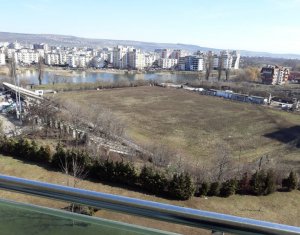 Apartament cu 2 camere, semidecomandat, 44 mp, etaj intermediar, Viva City