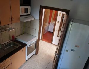 Vindem apartament, mobilat, utilat, parcare, zona FSEGA