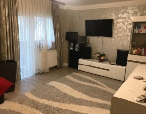 Apartament 3 camere decomandat, cu CT, 2 parcari, Zorilor, aproape de UMF