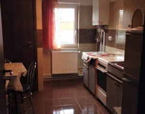 Apartament 3 camere, decomandat, 62 mp, etaj 1, zona Piata Flora