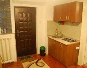 Apartament 1 camera, 32 mp, mobilat si utilat, vis-a-vis de UMF,Centru