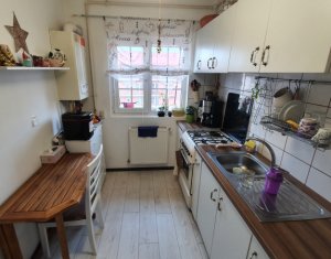 Apartament 2 camere, mobilat, utilat complet, strada Eroilor, Floresti