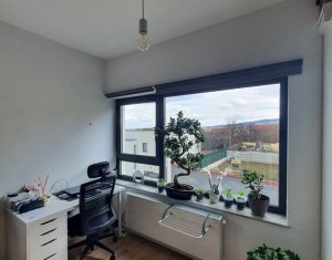 Appartement 3 chambres à vendre dans Cluj-napoca, zone Andrei Muresanu