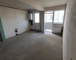 Appartement 3 chambres à vendre dans Floresti