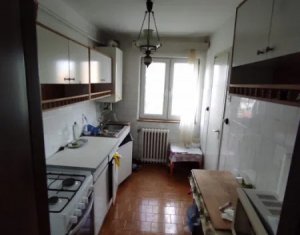 Appartement 3 chambres à vendre dans Cluj-napoca, zone Manastur