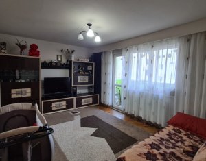 Apartment 4 rooms for sale in Cluj-napoca, zone Manastur