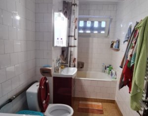 Apartment 4 rooms for sale in Cluj-napoca, zone Manastur