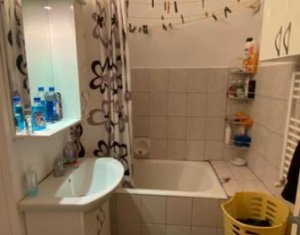 Appartement 3 chambres à vendre dans Cluj-napoca, zone Manastur