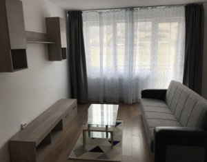 Apartment 2 rooms for sale in Floresti