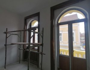 Appartement 5 chambres à vendre dans Cluj-napoca, zone Centru