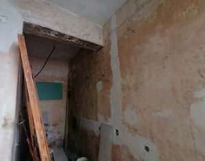 Appartement 5 chambres à vendre dans Cluj-napoca, zone Centru