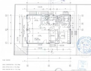 Apartament 3 camere, curte privata 98 mp, garaj, boxa