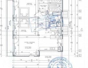 Ocazie! Apartament 3 cam + curte 154mp, 2 garaje, imobil cu doar 2 apartamente