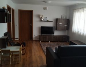 Apartament 3 camere semidecomandat, in vila, Zorilor