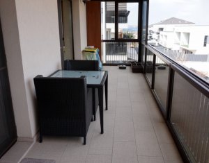 Vanzare apartament 4 camere, Europa, 100 mp, parcare, terasa