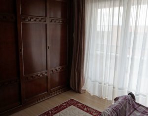 Appartement 4 chambres à vendre dans Cluj-napoca, zone Europa