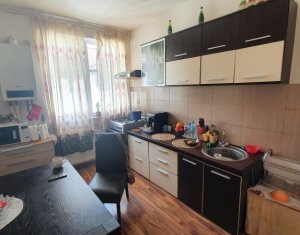 Apartament cu 3 camere, finisat, Floresti, zona Florilor