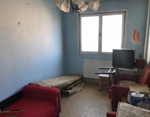 Appartement 4 chambres à vendre dans Cluj-napoca, zone Manastur