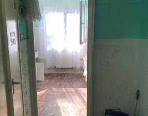 Appartement 4 chambres à vendre dans Cluj-napoca, zone Manastur