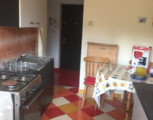 Appartement 3 chambres à vendre dans Cluj-napoca, zone Plopilor