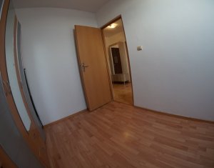 Apartment 3 rooms for sale in Cluj-napoca, zone Baciu